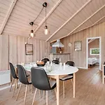 Kuisma - 1-1km To The Fjord By Interhome Hemmet