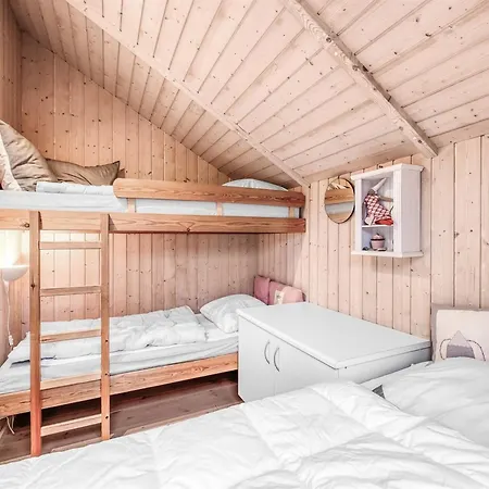 Kuisma - 1-1km To The Fjord By Interhome Vakantiehuis Hemmet